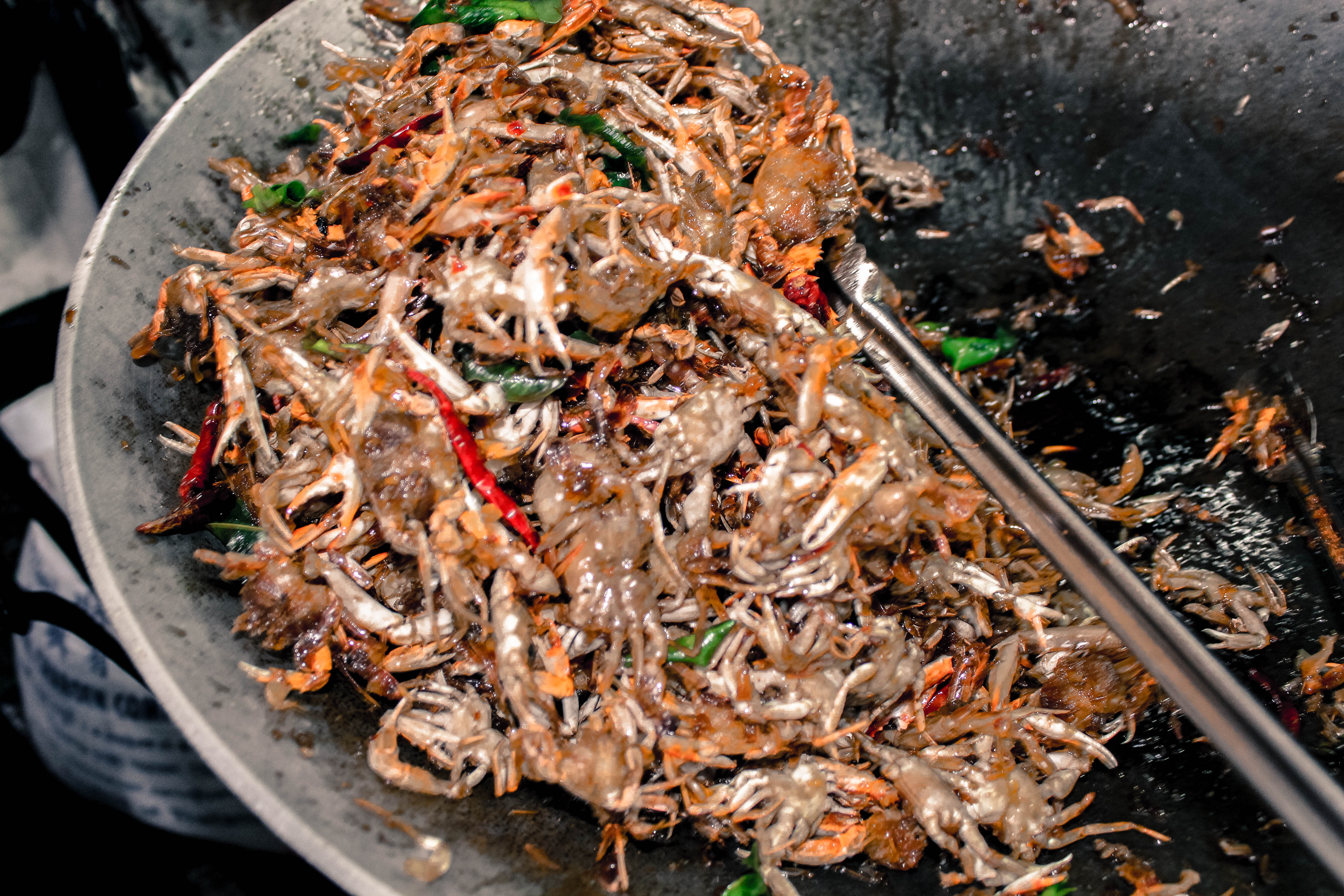 chili-crabs-amphawa-thailand