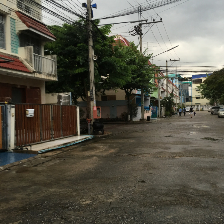 greenparkhome_nakornpathom_thailand_natalieschunk_photo2